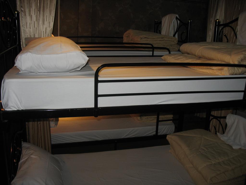 Gotum 1 Hostel *