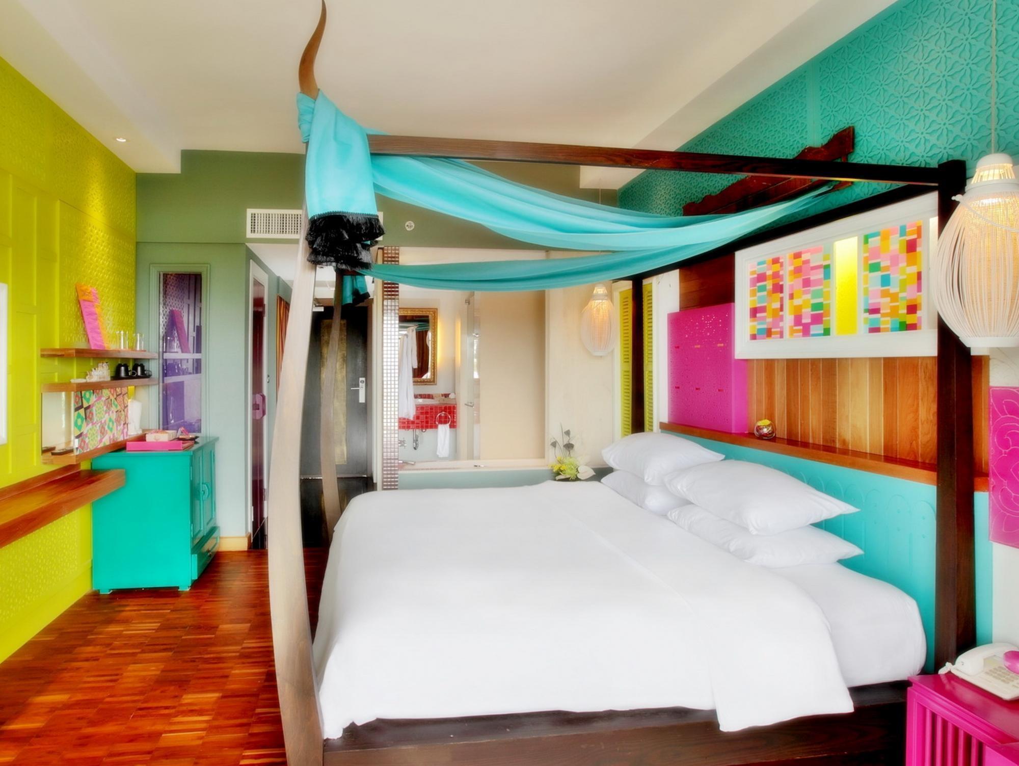 Hotel Patong Beach Hotel 4*