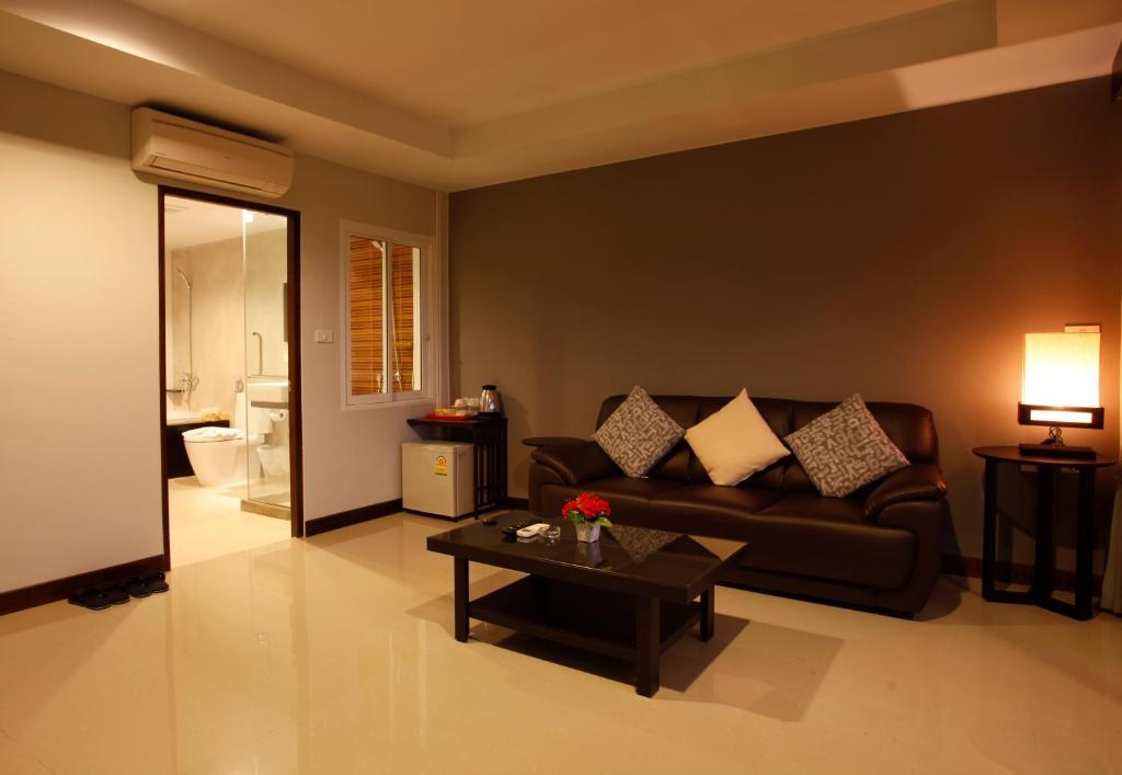 Nize - Sha Hotel