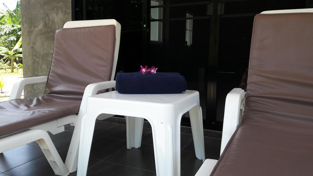 Layan Natural Bungalow Guest house Phuket