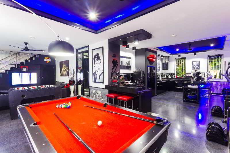 Greg's Club Rawai Phuket