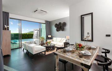 The 8 Pool Apartment *