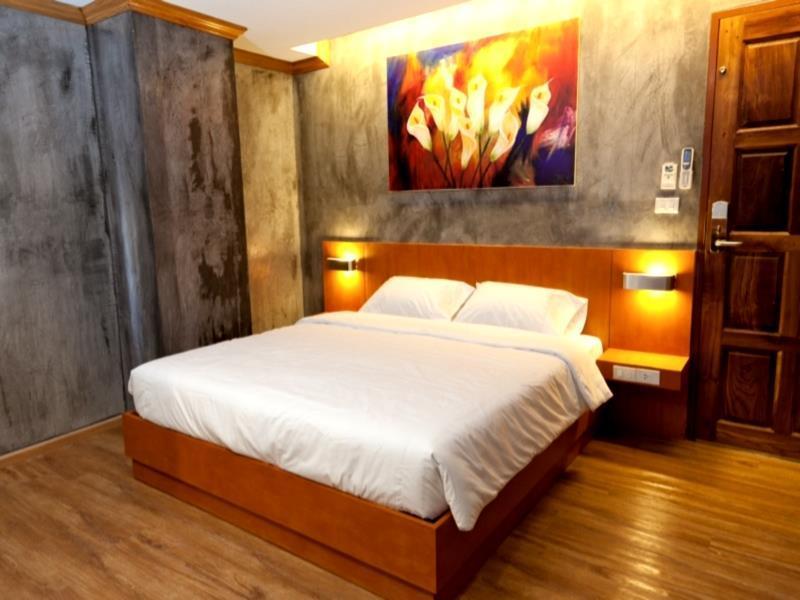 Chaphone Guest house