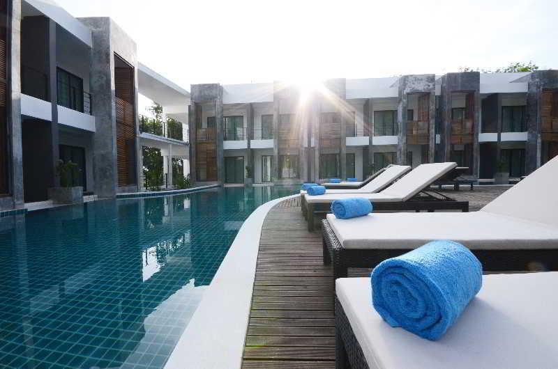 Wanaburi Resort