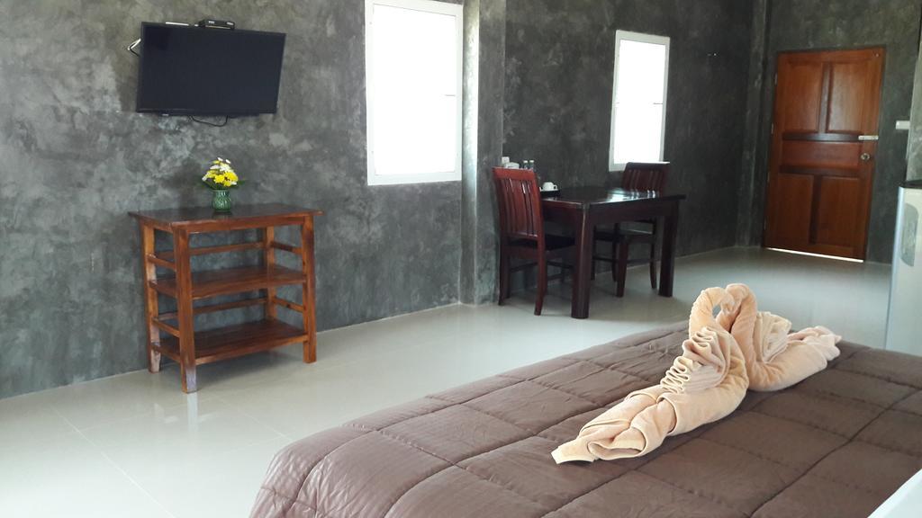 Guest house Layan Natural Bungalow