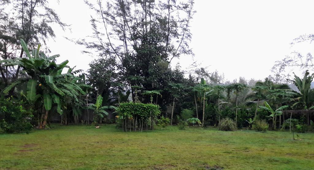 Guest house Layan Natural Bungalow Phuket