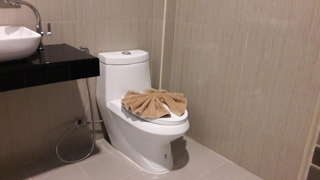 Layan Natural Bungalow Guest house 2*