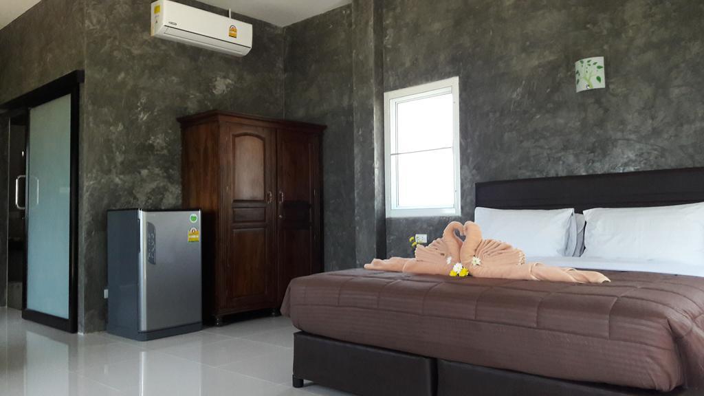 Layan Natural Bungalow Guest house Phuket