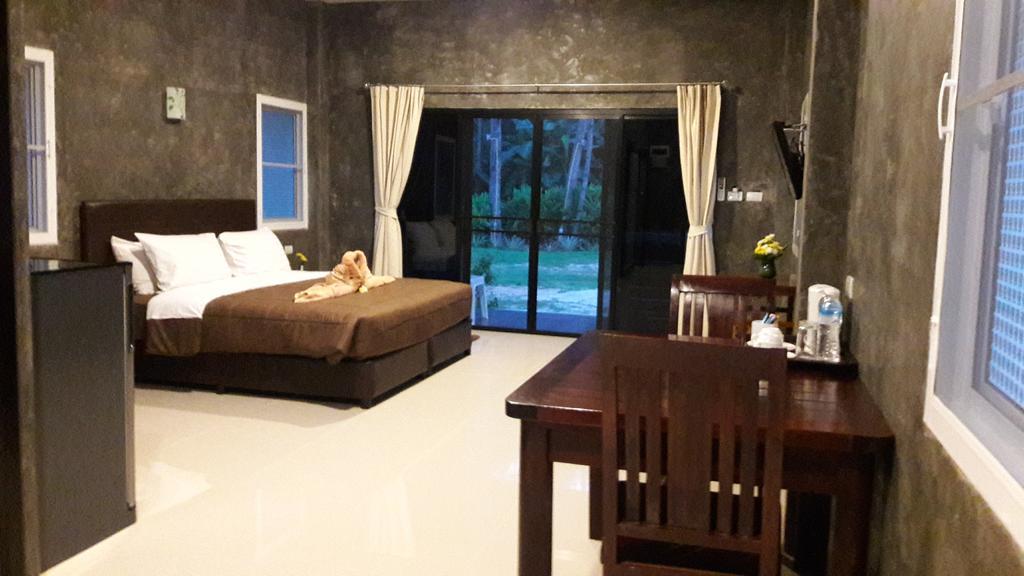 Layan Natural Bungalow Phuket