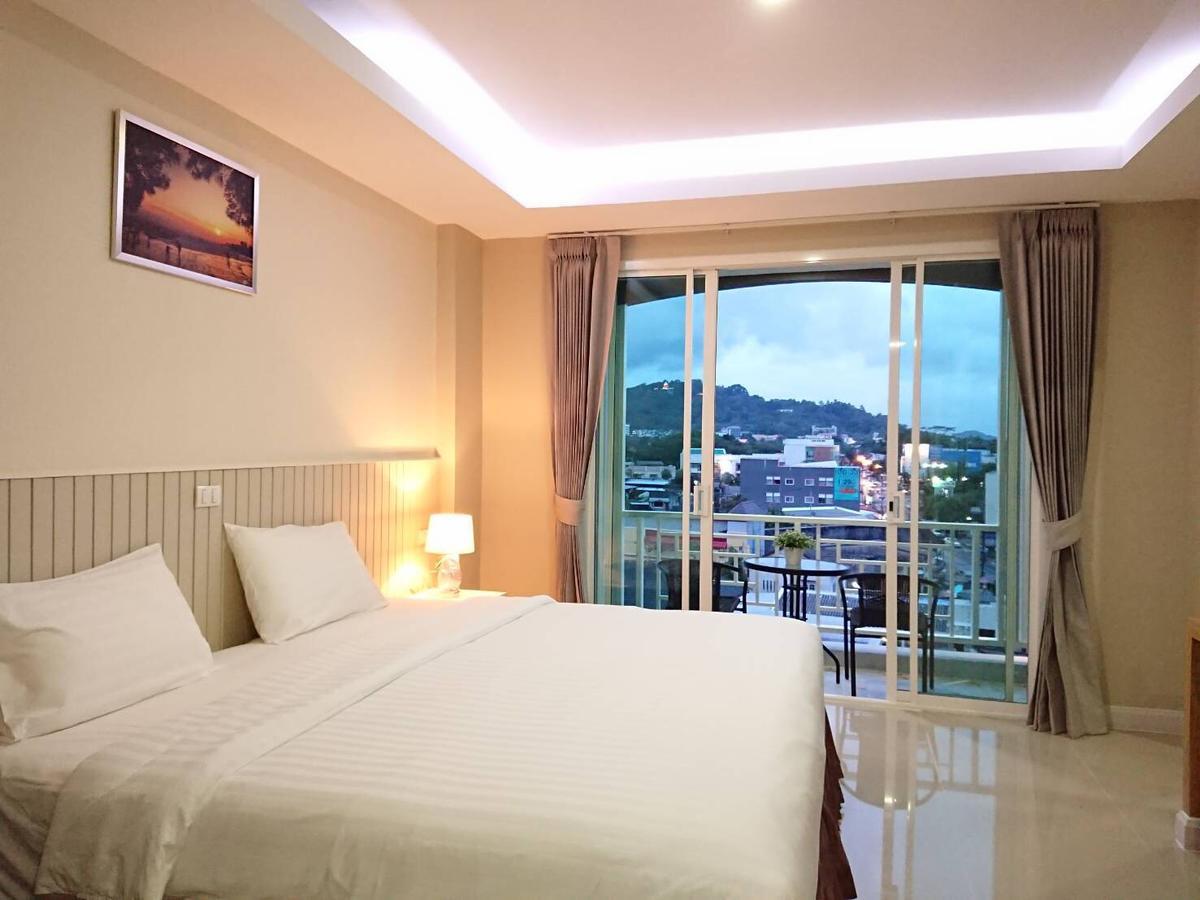 Hotel The Royal P - Sha 3*