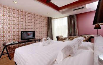 Sky Lantern 3* Phuket