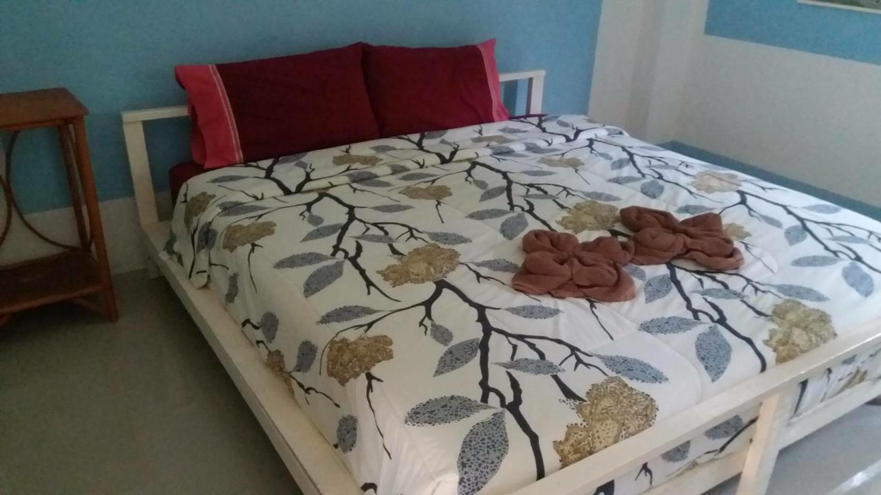 Guest house Khok Chang Building 2*