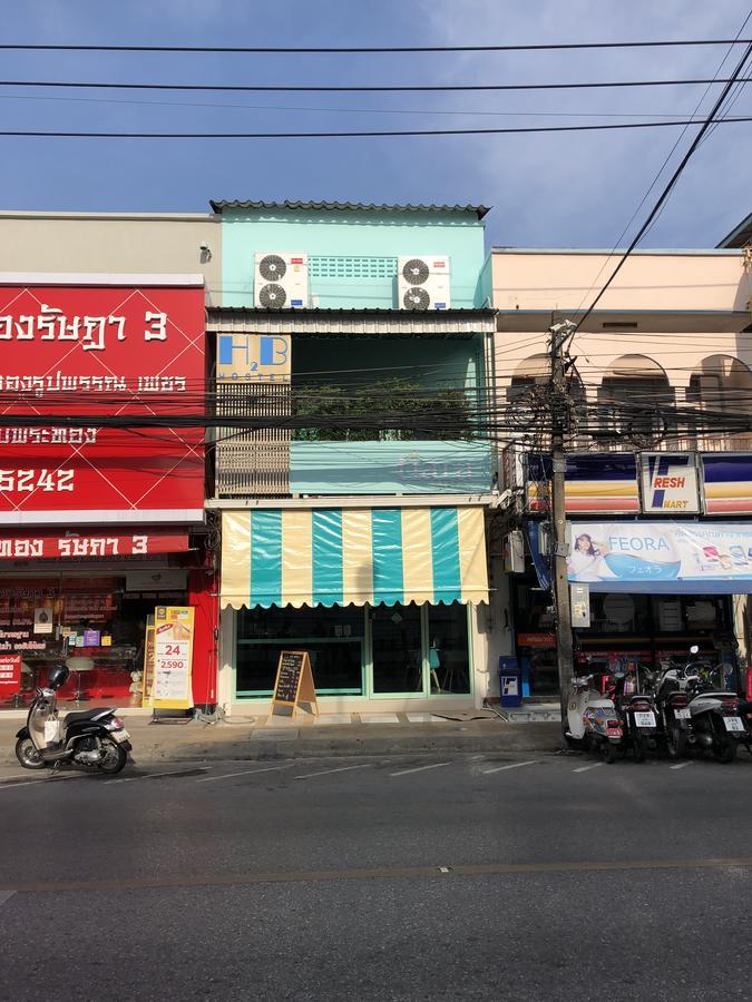 H2b 2* Phuket