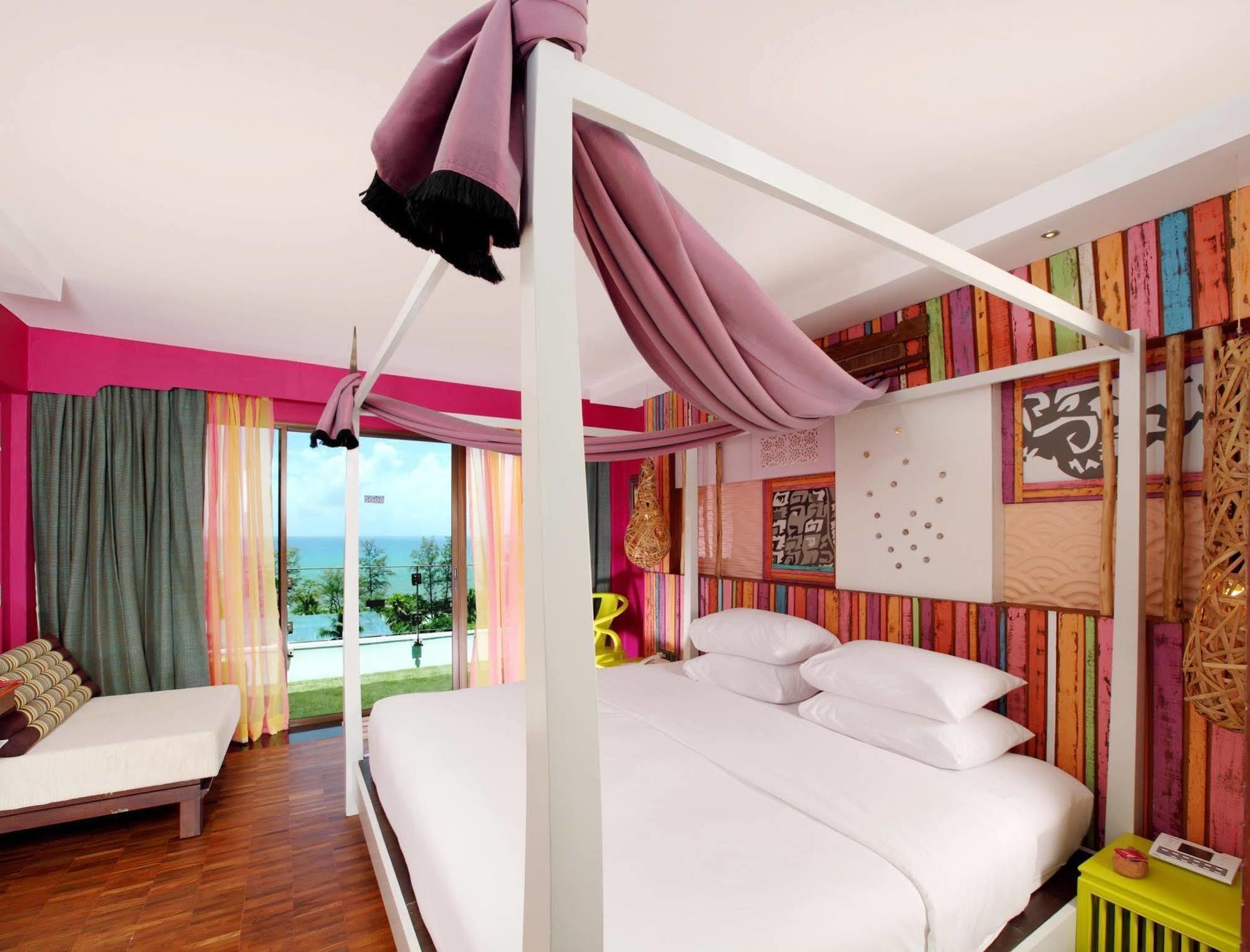 Patong Beach Hotel Hotel