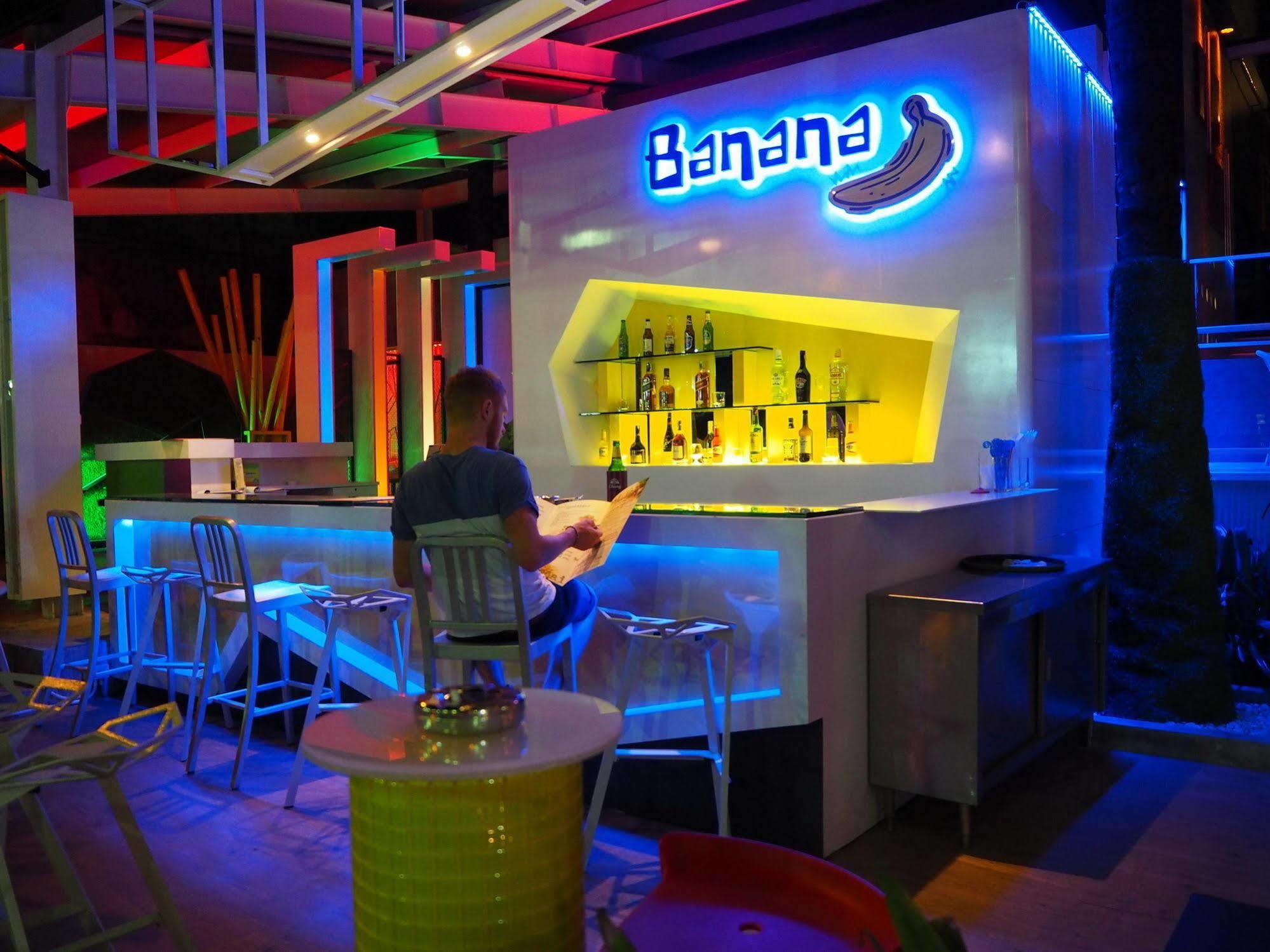 Patong Beach Hotel Hotel 4*