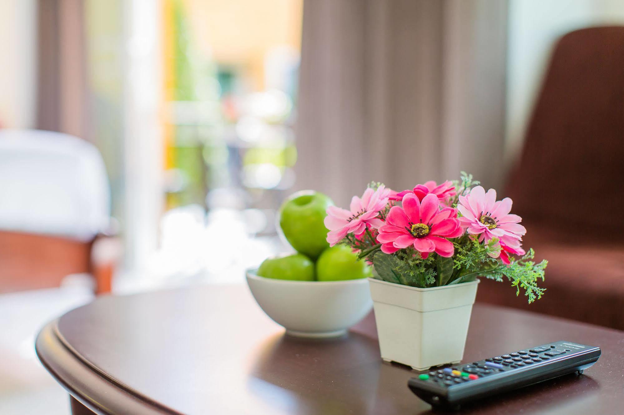 Hotel Lemon Tree Naturist Resort Naiharn Beach Phuket Phuket