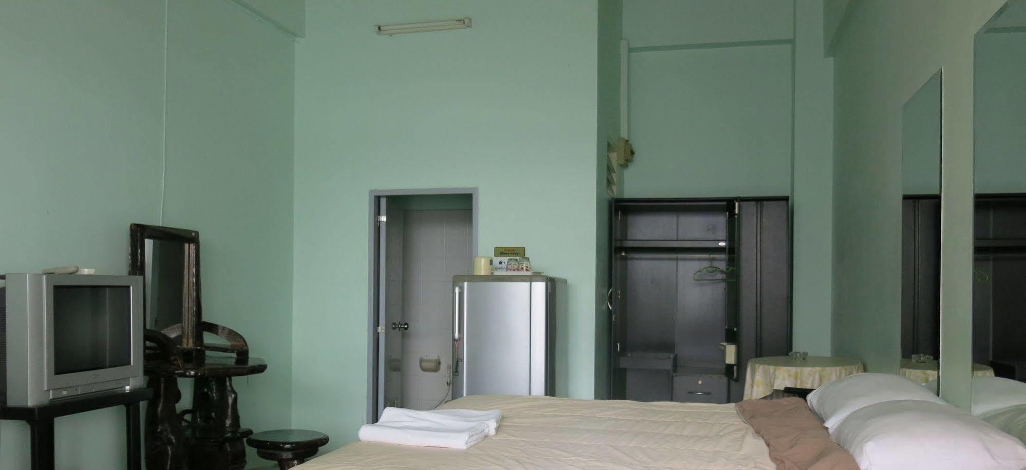 Inn Ekkamon Phuket