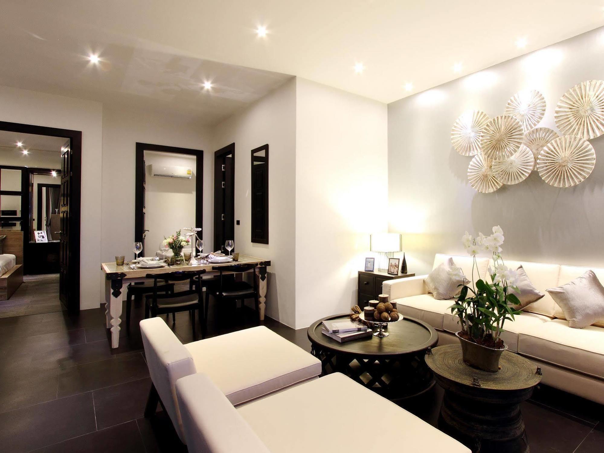 The 8 Pool Apartment Phuket