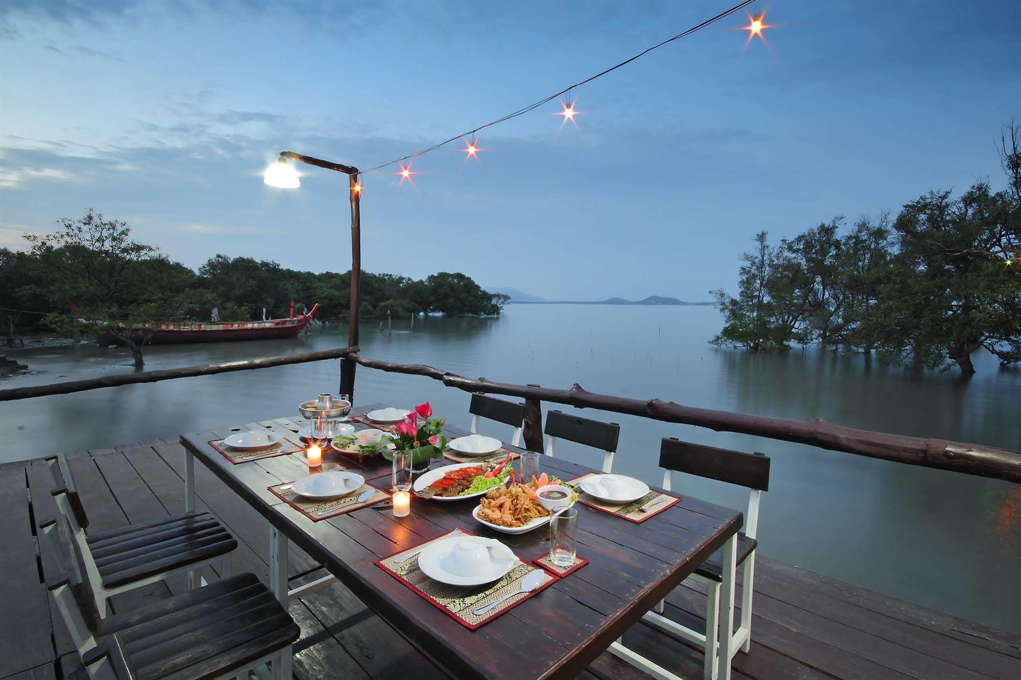 The Laemhin Lagoon Resort 3*