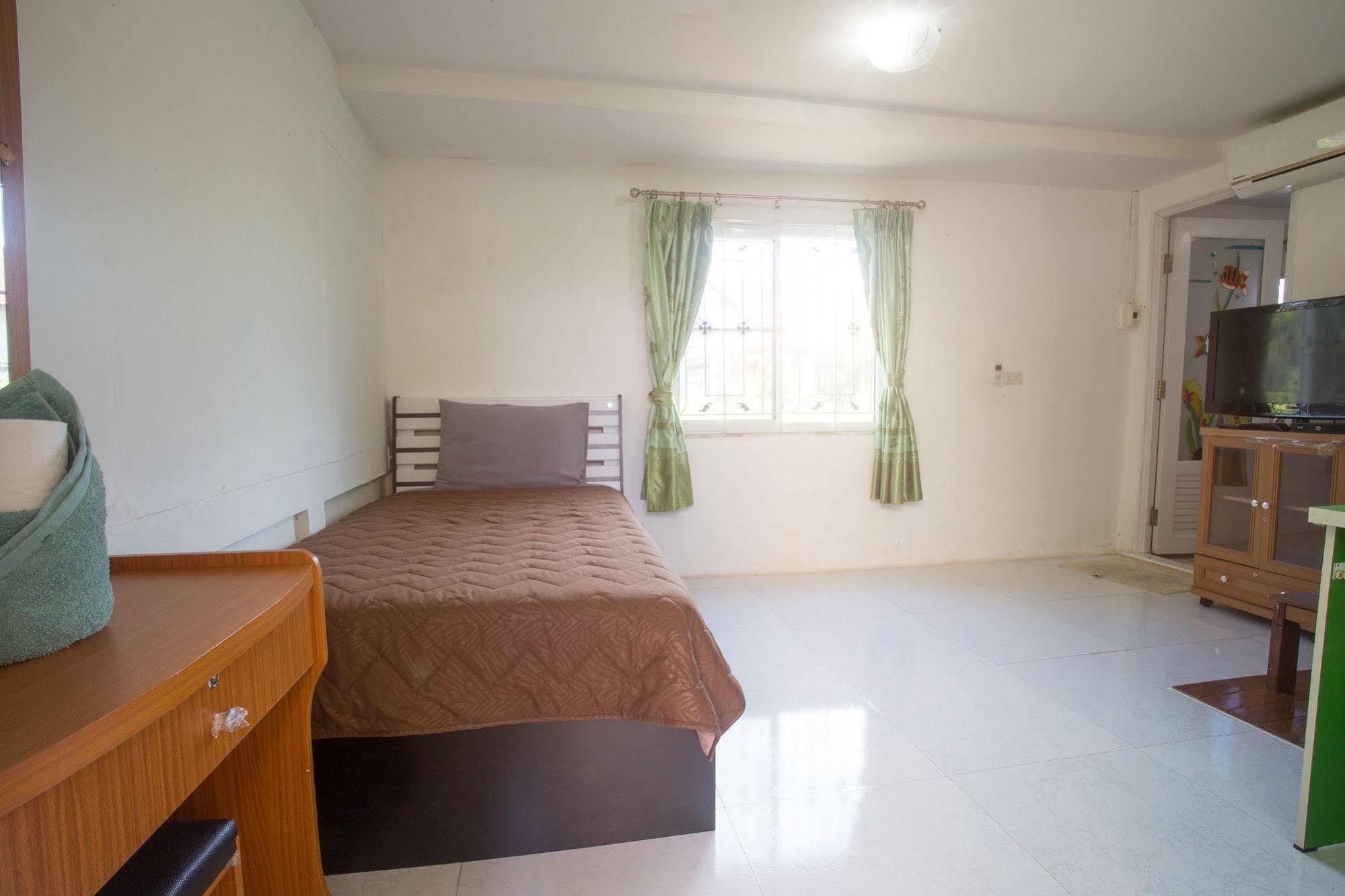 Nu Airport Aparthotel Phuket