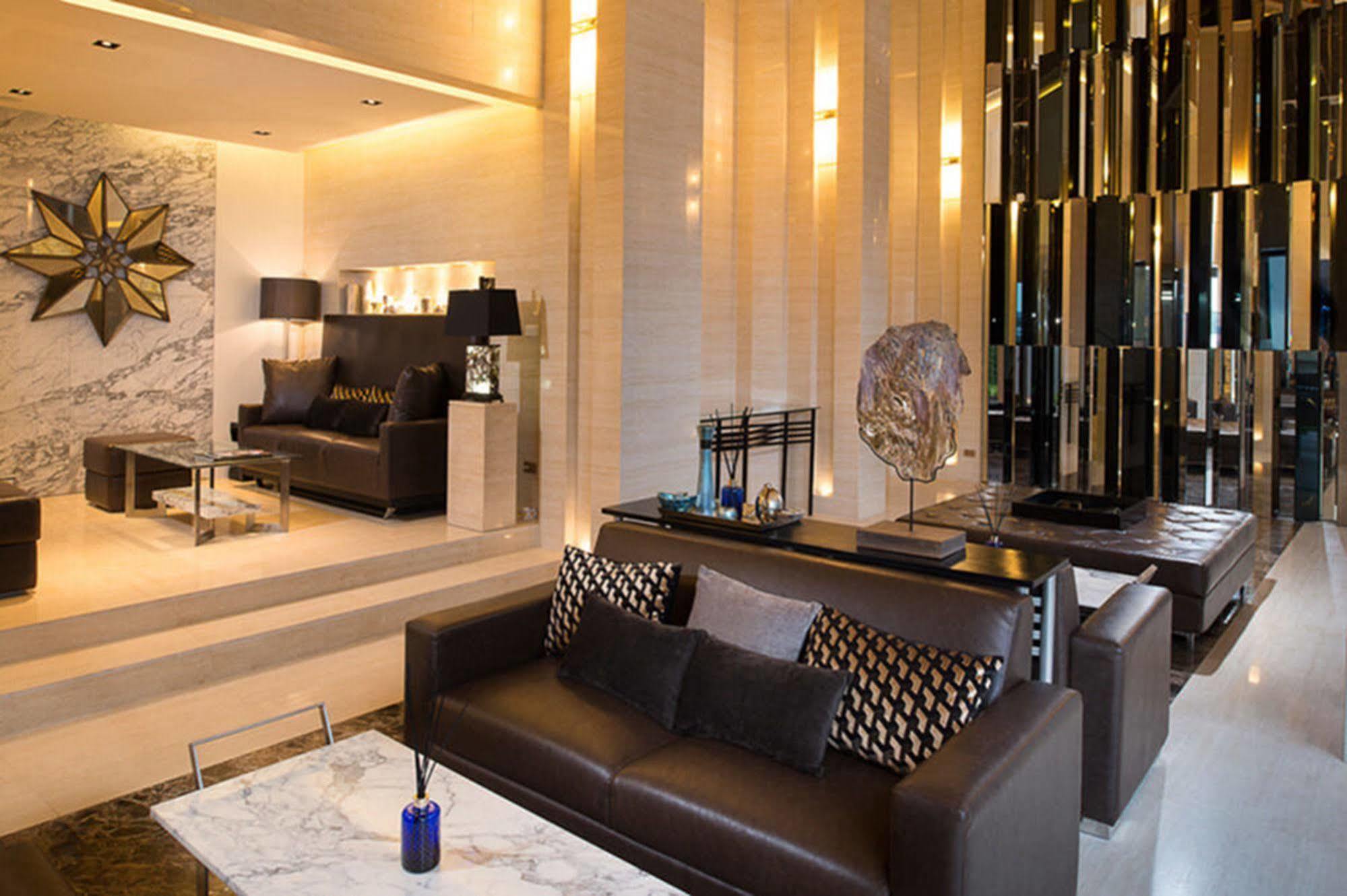 Arthouse Uptown Hotel 3*