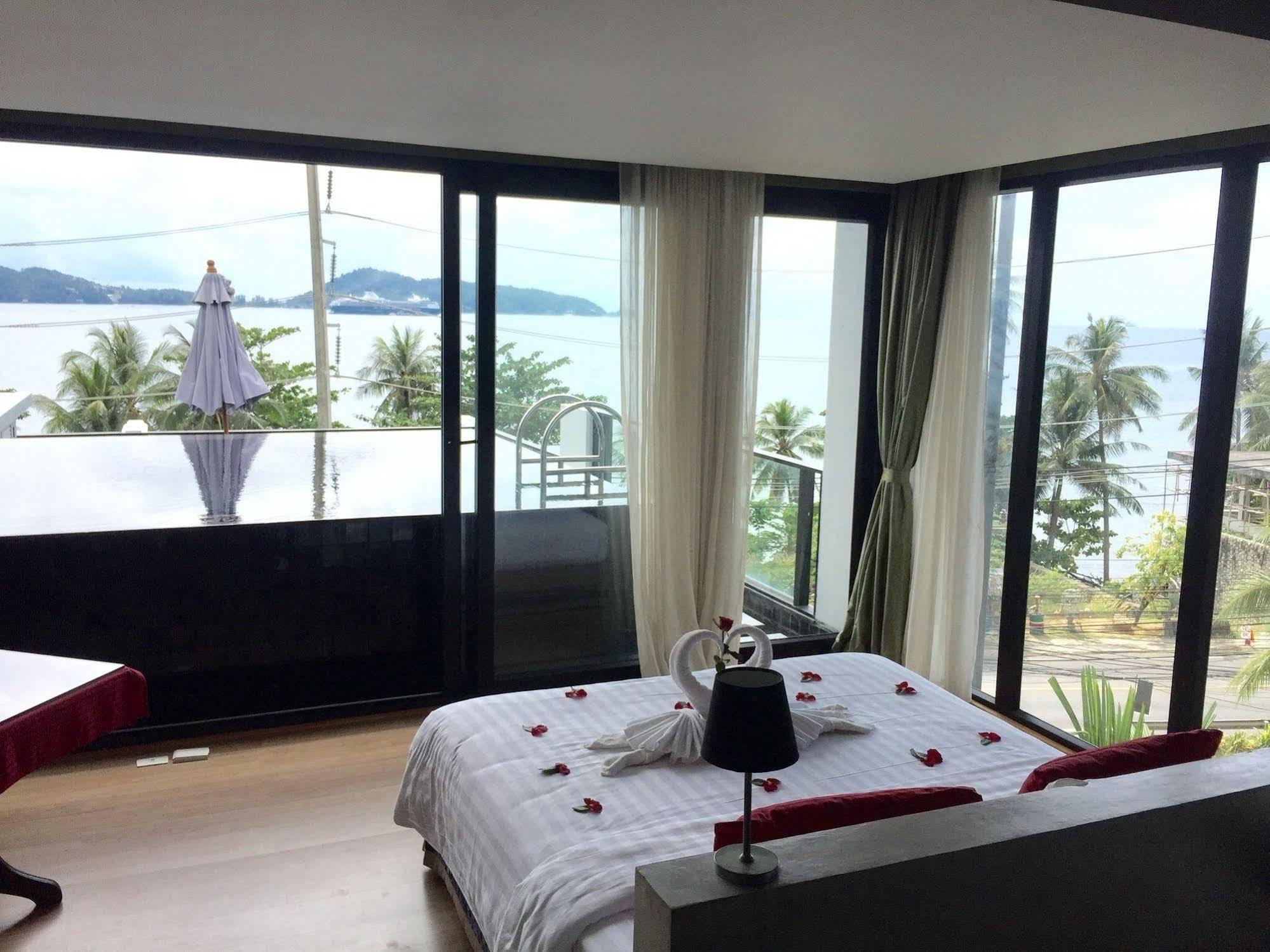 Hotel Sky Lantern Phuket