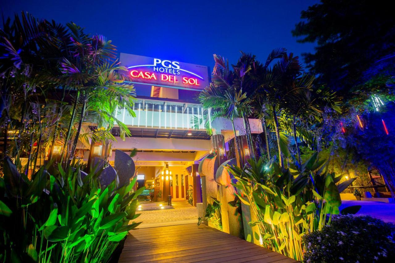 Hotel Woovo Phuket 4*