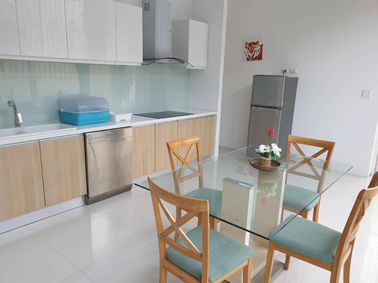 The Lantern Marina Residences Villa *
