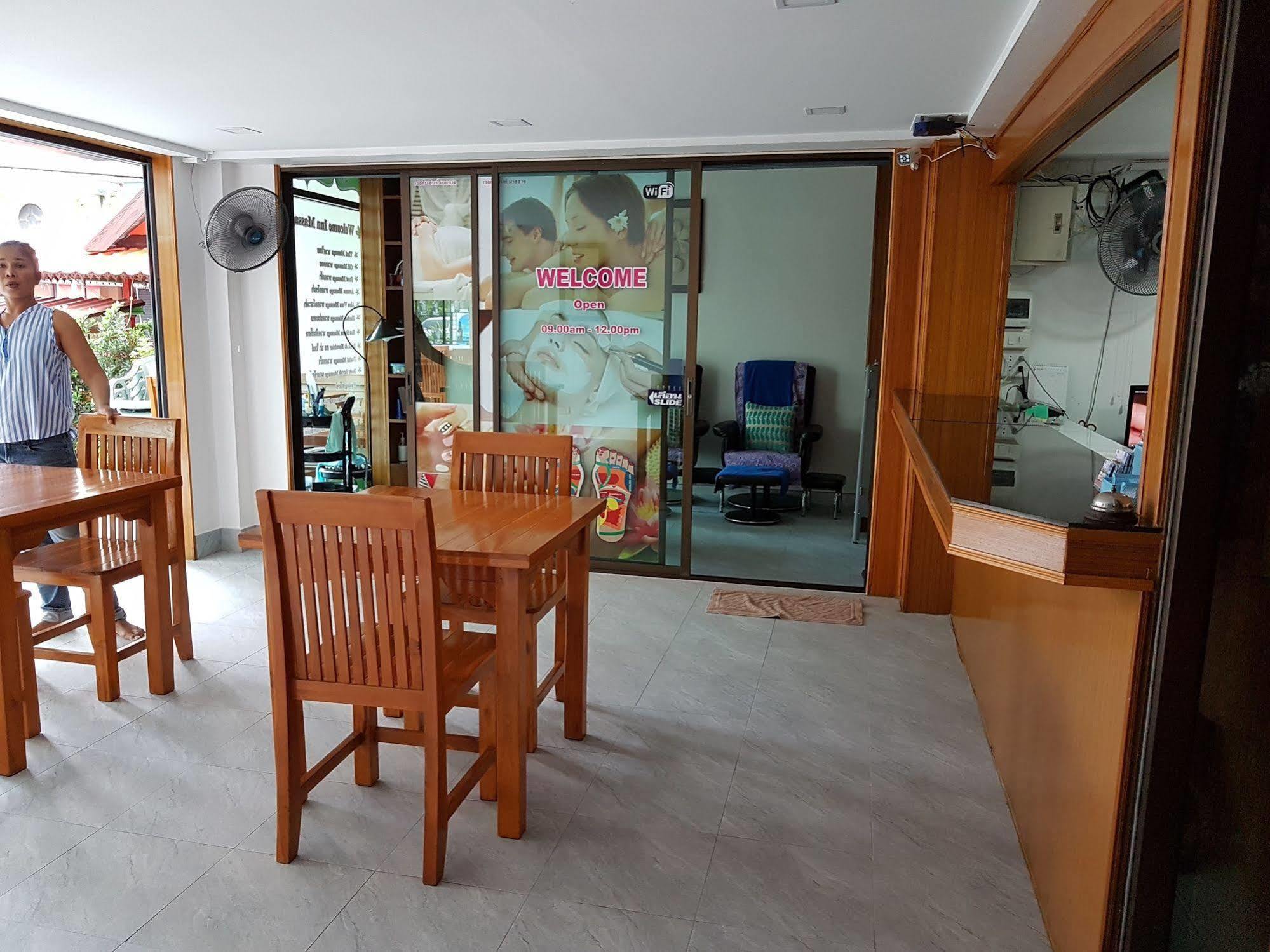 Welcome @ Karon Beach. Single From Only 500 Baht Guest house 2*
