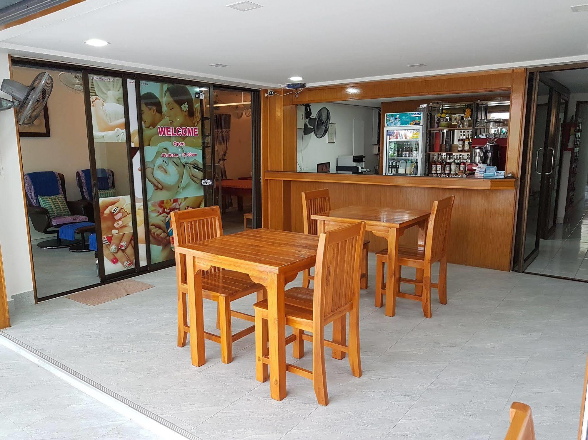 Guest house Welcome @ Karon Beach. Single From Only 500 Baht