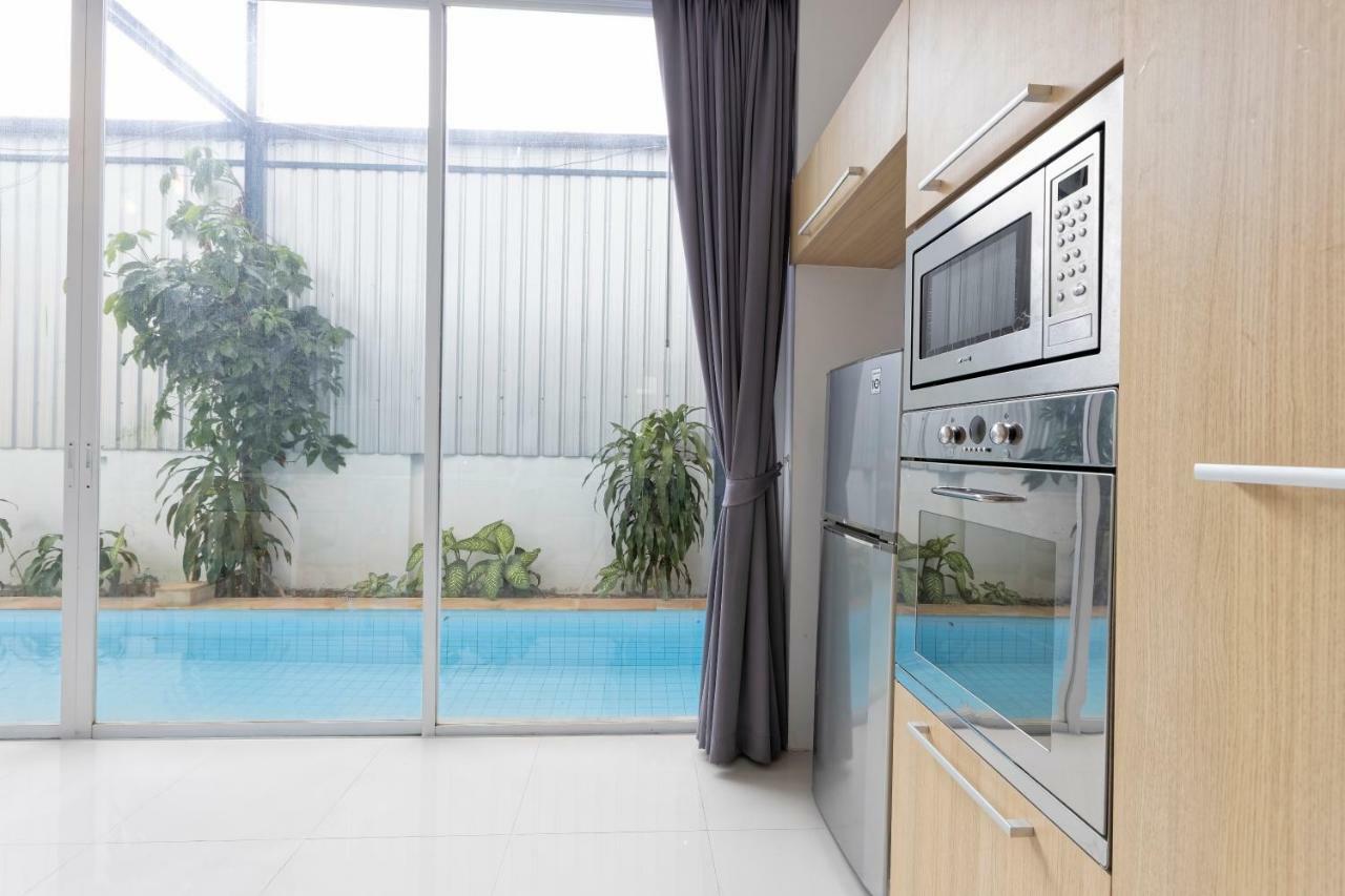 Villa The Lantern Marina Residences *