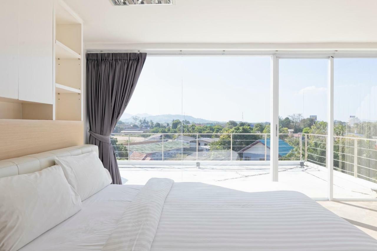 Villa The Lantern Marina Residences Phuket