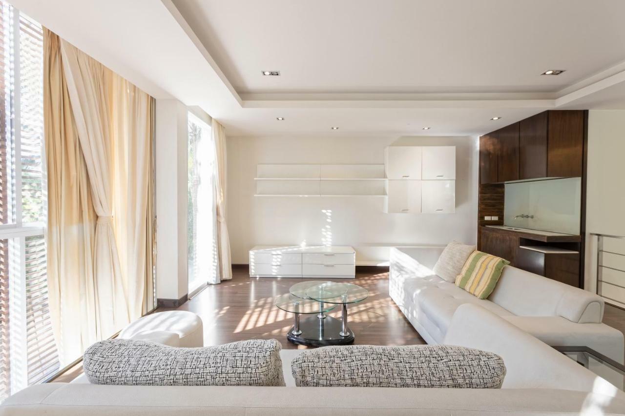 The Lantern Marina Residences