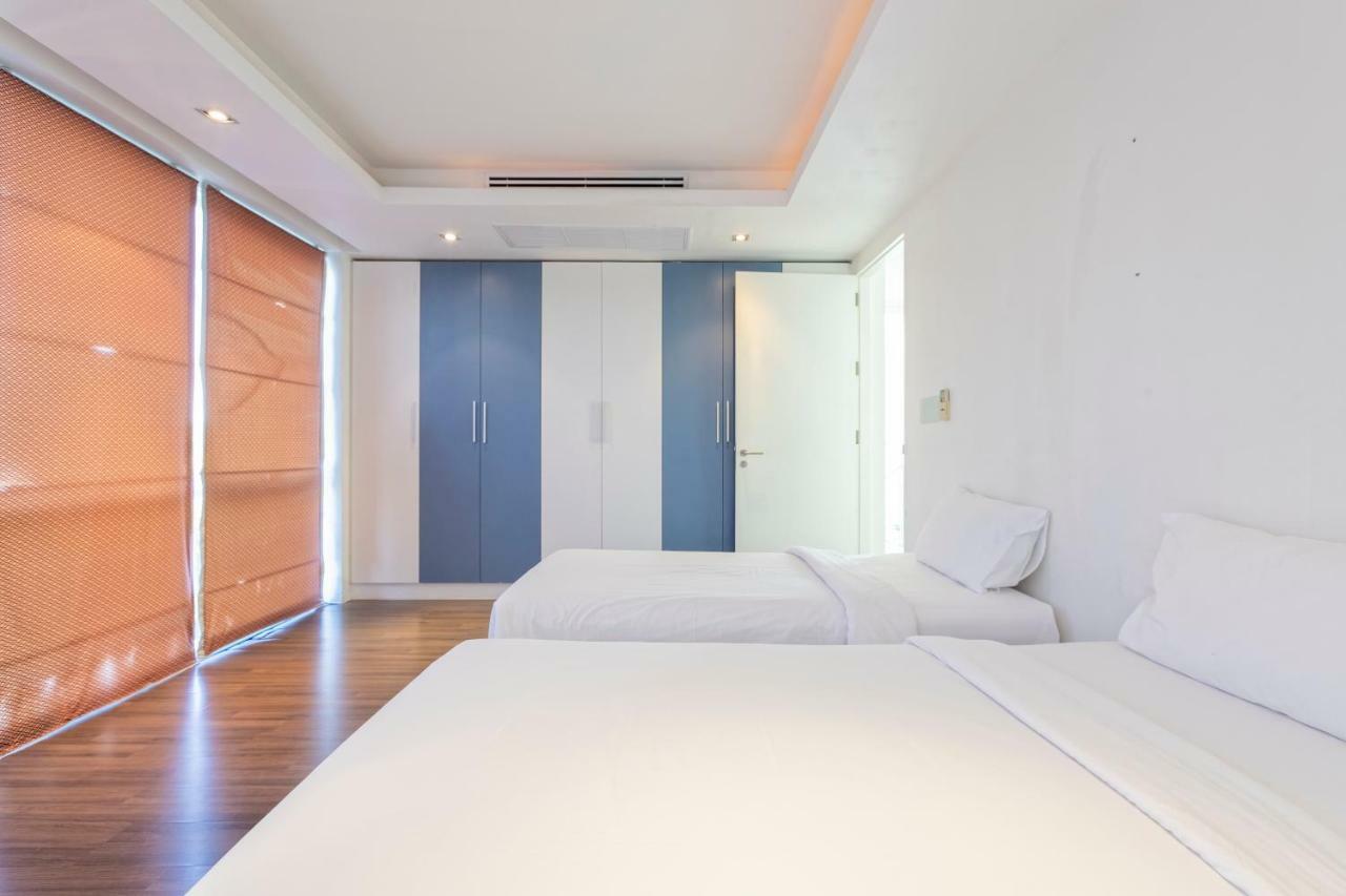 The Lantern Marina Residences Villa Phuket