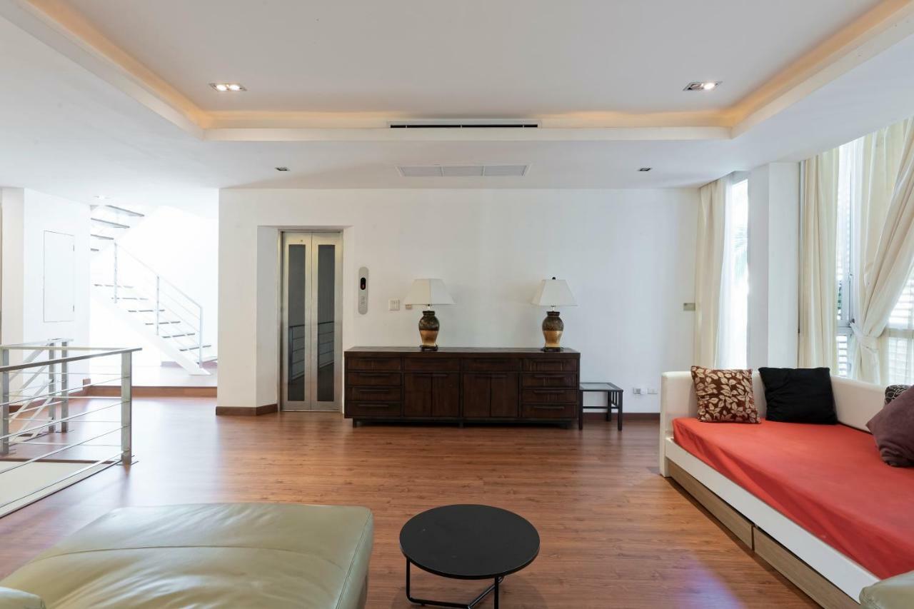 The Lantern Marina Residences Villa Phuket
