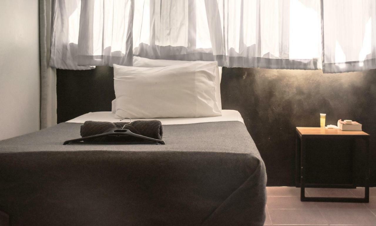 Hostel Bandai Ll Poshtel Phuket
