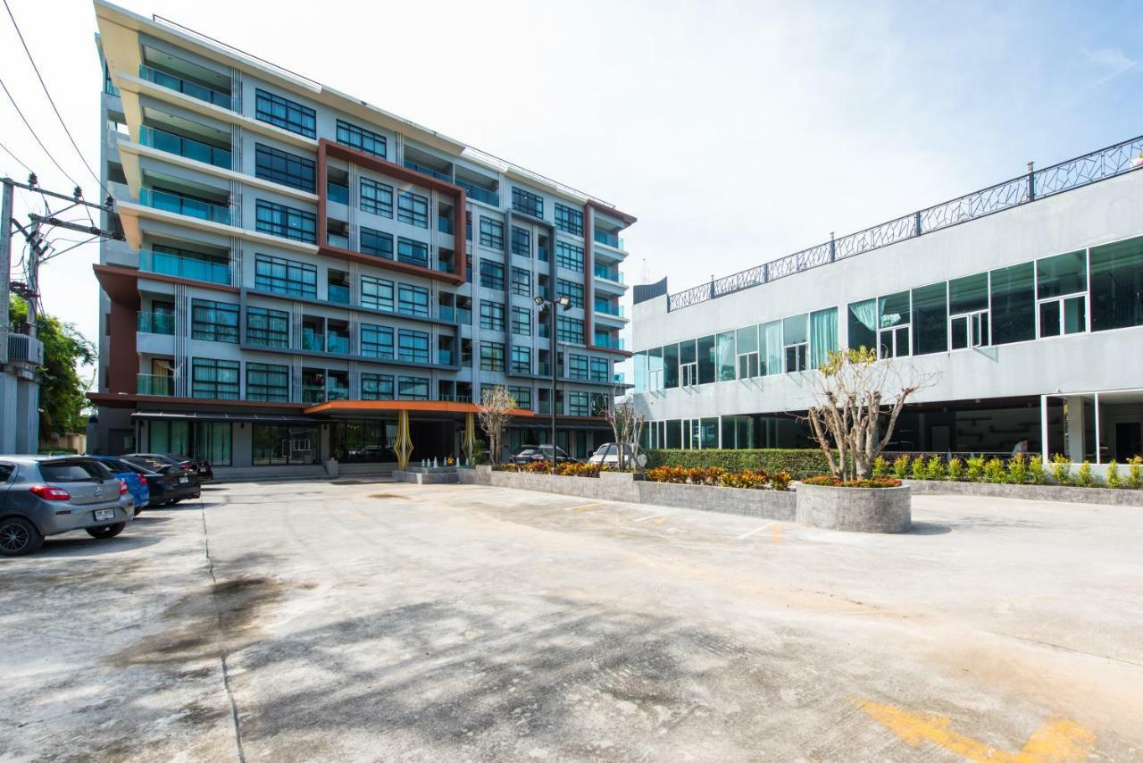 Bangtao Aparthotel 3*