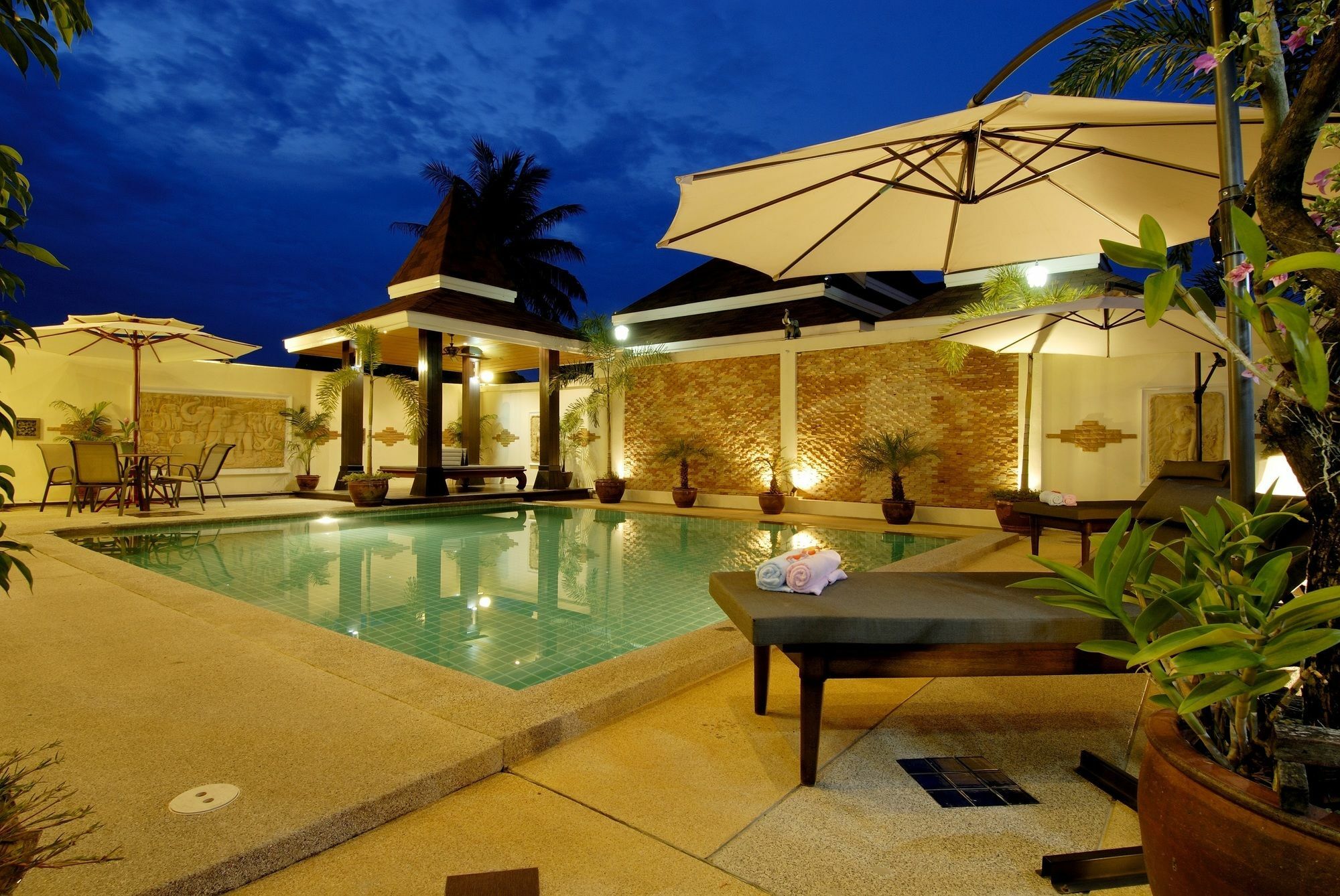 Villa The Iris Pool Phuket