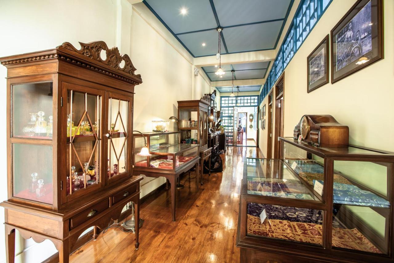 Woo Gallery & Boutique 3*