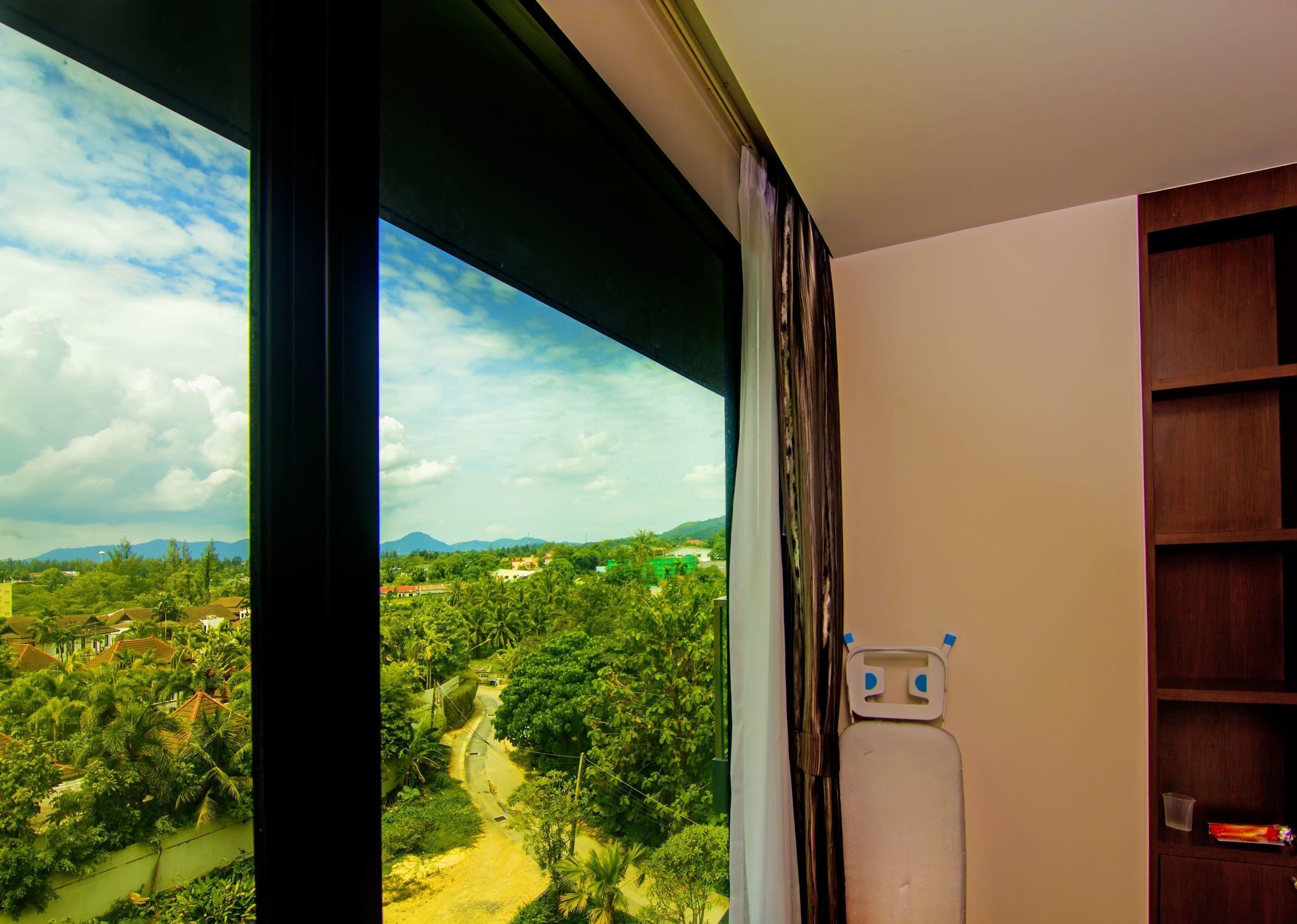 Apartment The Aristo By Holy Cow 201 Phuket
