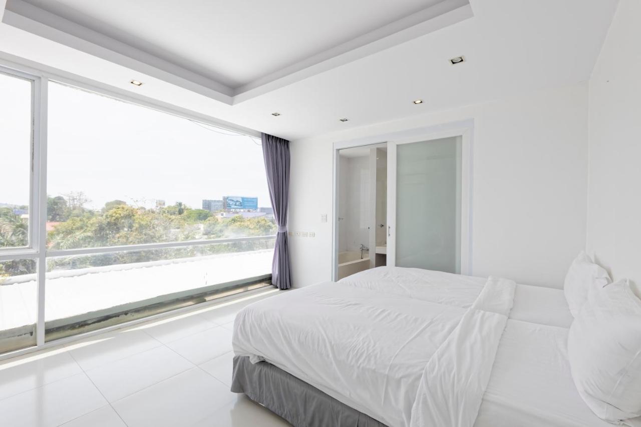 The Lantern Marina Residences Villa Phuket