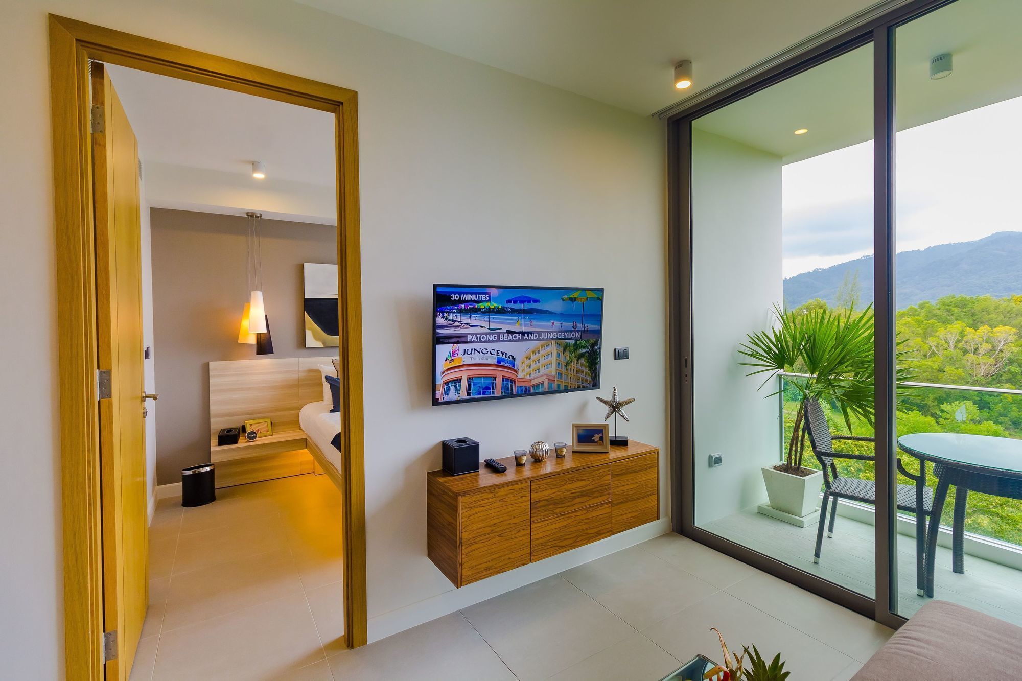 Oceanstone 605 *