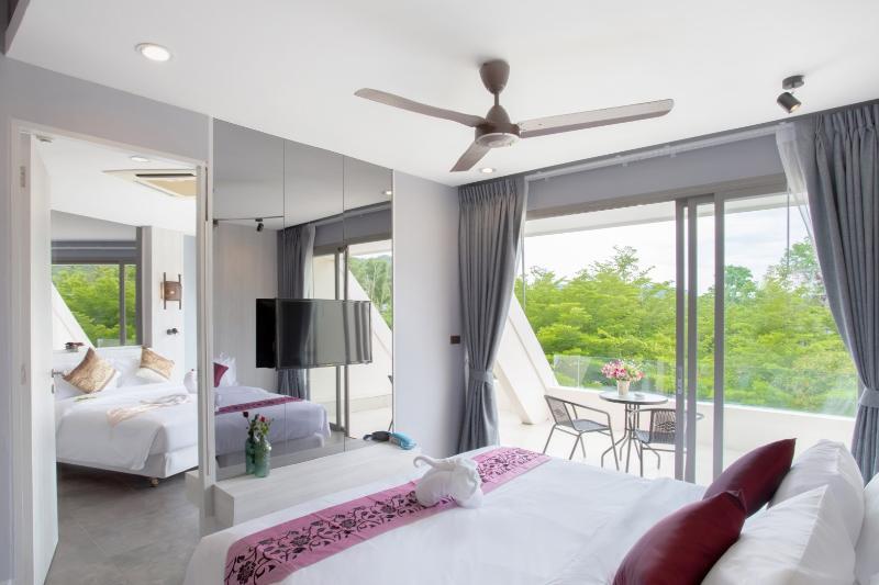 The Green Golf Apartment