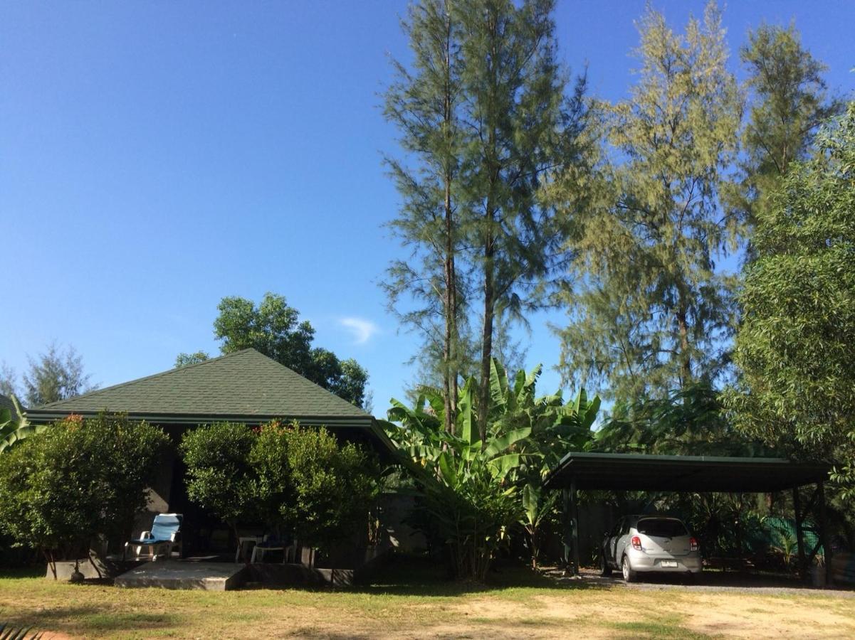 Guest house Layan Natural Bungalow