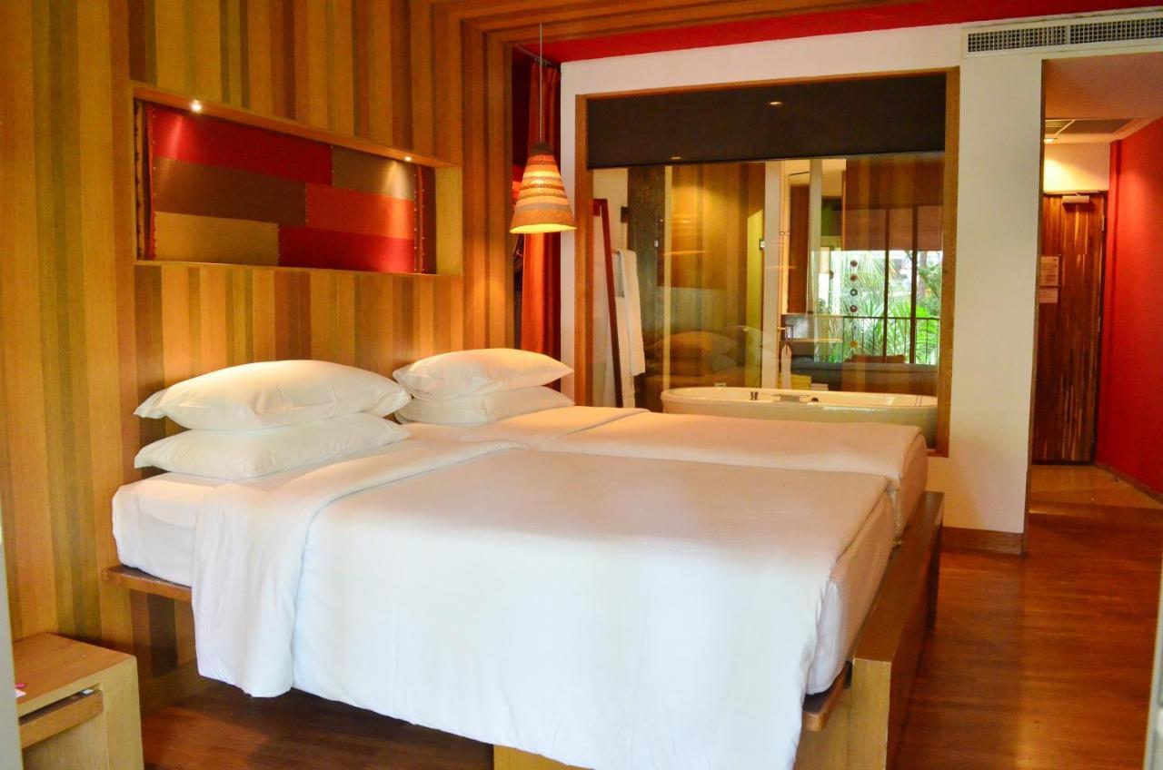 Patong Beach Hotel Hotel 4*