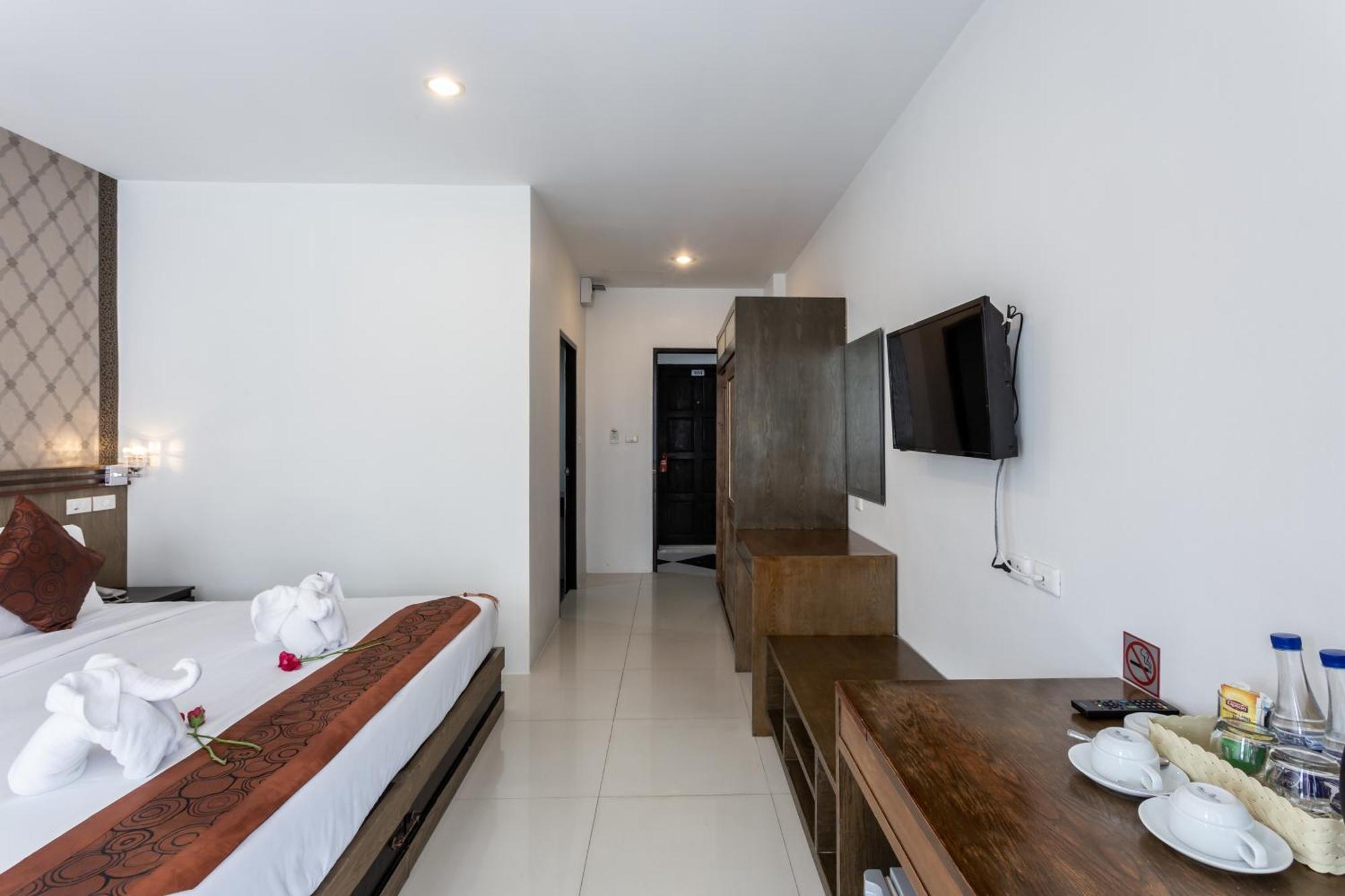 7q Bangla - Sha Certified Phuket