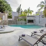 Pearl Hotel - SHA Plus