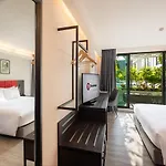 Travelodge Phuket Town