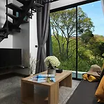 Utopia Loft - Sha