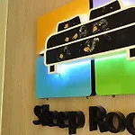 Sleep Room Guesthouse Phuket
